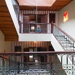 Riad Kenzi