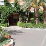 Riad Kenzi